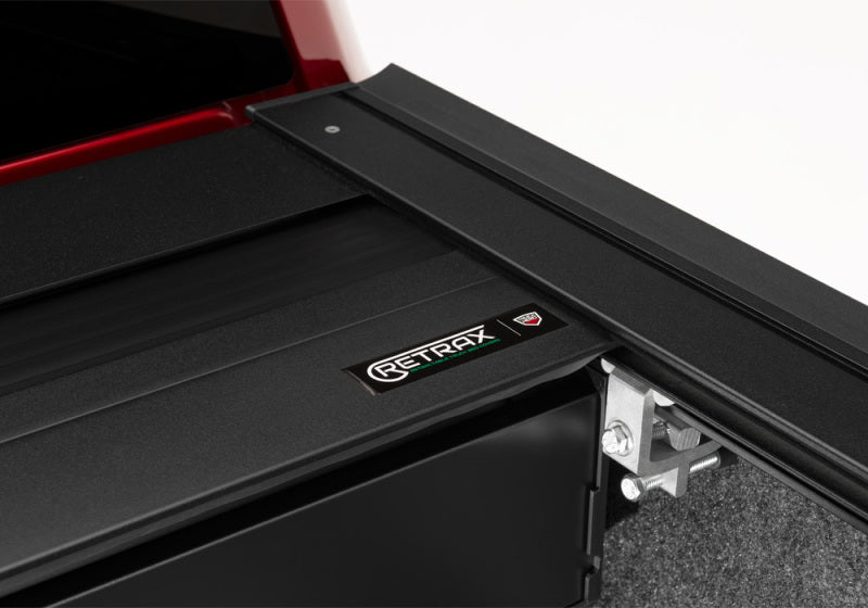 RetraxONE XR Ram 1500 Bed Cover