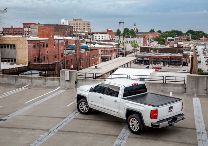 Toyota Tacoma 6ft Ultra Flex Cover