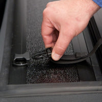 Thumbnail for UnderCover 16-18 Toyota Tacoma 5ft Flex Bed Cover